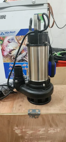 Bơm tõm hút nước hố móng công trình chọn loại nào
